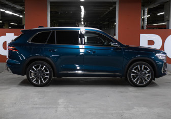 Подержанный автомобиль Geely Monjaro 2023 года (4 фото)