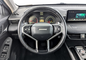 Подержанный автомобиль Haval Jolion 2022 года (21 фото)