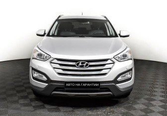 Подержанный автомобиль Hyundai Santa Fe 2015 года (2 фото)