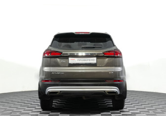 Подержанный автомобиль Geely Atlas Pro 2024 года (6 фото)