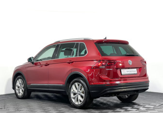 Подержанный автомобиль Volkswagen Tiguan 2020 года (7 фото)
