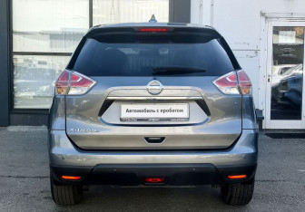 Подержанный автомобиль Nissan X-Trail 2018 года (6 фото)