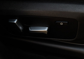 Подержанный автомобиль BMW X3 2019 года (8 фото)
