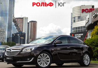 Подержанный автомобиль Opel Insignia Sedan 2014 года (1 фото)