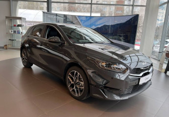 Новый Kia Ceed Wagon 2025 (10 фото)