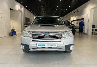 Подержанный автомобиль Subaru Forester Suv 2009 года (2 фото)