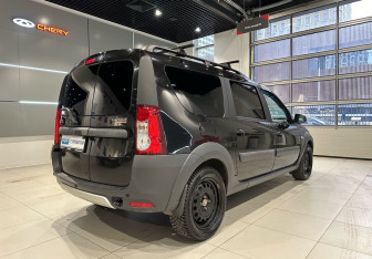 Подержанный автомобиль LADA (ВАЗ) Largus Wagon 2020 года (4 фото)