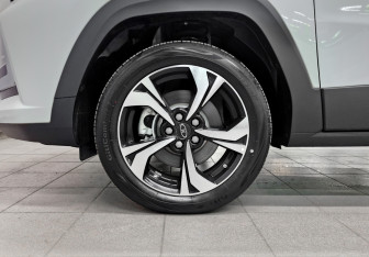 Новый Москвич 3 2022 (19 фото)