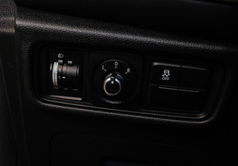 Подержанный автомобиль Москвич 3 2024 года (14 фото)