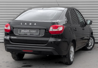 Подержанный автомобиль LADA (ВАЗ) Granta Liftback 2024 года (6 фото)