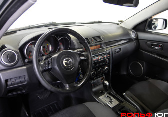 Подержанный автомобиль Mazda 3 Sedan 2008 года (10 фото)