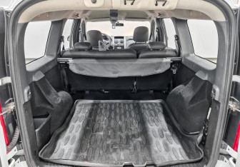 Подержанный автомобиль LADA (ВАЗ) Largus Wagon 2021 года (10 фото)