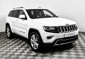 Подержанный автомобиль Jeep Grand Cherokee 2013 года (3 фото)