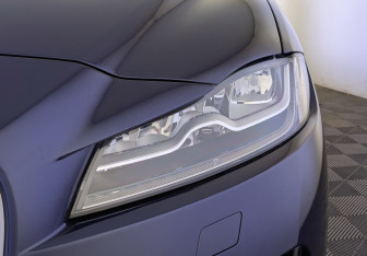 Подержанный автомобиль Jaguar F-Pace 2017 года (13 фото)