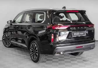 Подержанный автомобиль Exeed VX 2022 года (7 фото)