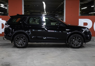 Подержанный автомобиль Land Rover Discovery Sport 2018 года (4 фото)