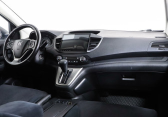 Подержанный автомобиль Honda CR-V 2013 года (5 фото)