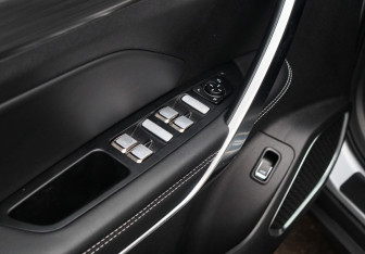 Подержанный автомобиль Belgee X70 2025 года (17 фото)