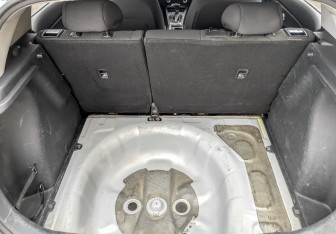 Подержанный автомобиль Kia Rio Hatchback 2021 года (10 фото)