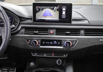 Подержанный автомобиль Audi A5 Liftback 2017 года (15 фото)