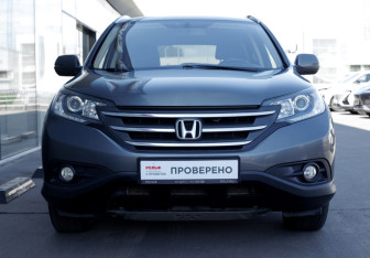 Подержанный автомобиль Honda CR-V 2014 года (2 фото)