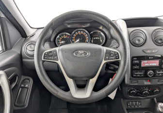 Подержанный автомобиль LADA (ВАЗ) Largus Wagon 2021 года (21 фото)