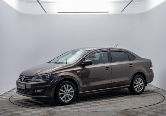 Подержанный автомобиль Volkswagen Polo Sedan 2017 года (1 фото)