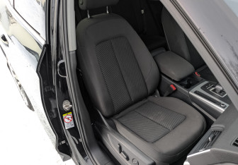 Подержанный автомобиль Audi Q5 2018 года (23 фото)