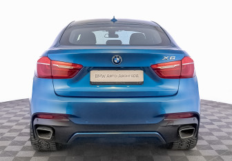 Подержанный автомобиль BMW X6 2018 года (6 фото)