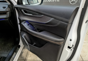 Подержанный автомобиль Exeed LX 2022 года (22 фото)