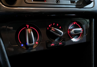 Подержанный автомобиль Volkswagen Polo Sedan 2020 года (21 фото)