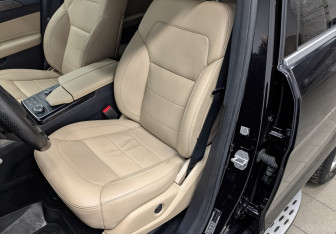 Подержанный автомобиль Mercedes-Benz GLE 2016 года (20 фото)