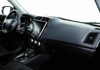 Подержанный автомобиль Mitsubishi ASX 2021 года (9 фото)