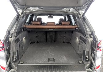 Новый BMW X5 2025 (8 фото)