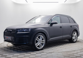 Подержанный автомобиль Audi Q7 2016 года (2 фото)