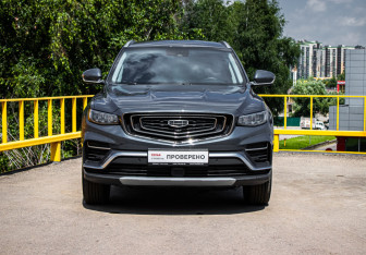 Подержанный автомобиль Geely Atlas Pro 2022 года (2 фото)