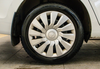 Подержанный автомобиль Skoda Rapid Liftback 2022 года (23 фото)