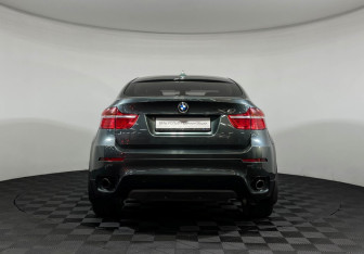 Подержанный автомобиль BMW X6 2010 года (4 фото)