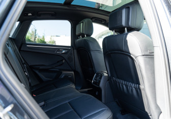 Новый Porsche Macan 2025 (10 фото)