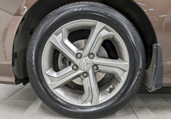 Подержанный автомобиль Hyundai Sonata 2019 года (17 фото)