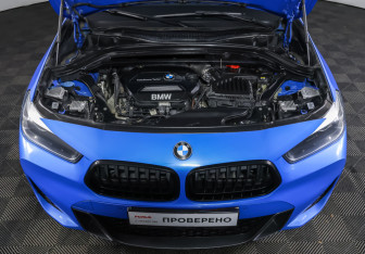 Подержанный автомобиль BMW X2 2021 года (9 фото)