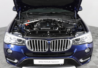 Подержанный автомобиль BMW X3 2017 года (10 фото)