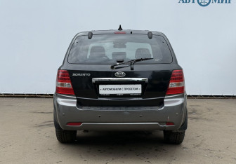 Подержанный автомобиль Kia Sorento 2007 года (6 фото)