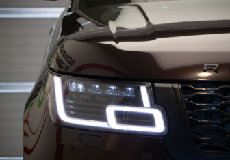 Подержанный автомобиль Land Rover Range Rover 2019 года (38 фото)