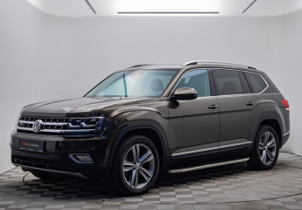 Подержанный автомобиль Volkswagen Teramont 2018 года (1 фото)