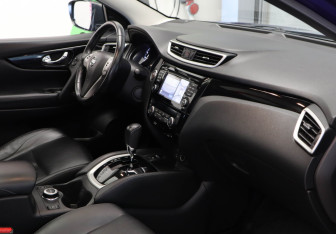 Подержанный автомобиль Nissan Qashqai 2018 года (24 фото)