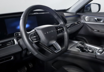 Подержанный автомобиль Chery Tiggo 8 Pro Max 2023 года (14 фото)