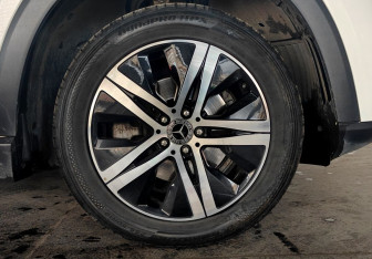 Подержанный автомобиль Mercedes-Benz GLE 2020 года (22 фото)