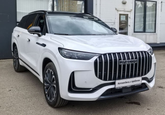 Подержанный автомобиль Jaecoo J8 2024 года (3 фото)
