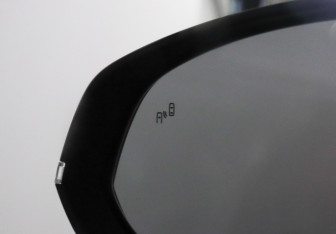 Подержанный автомобиль Москвич 3 2023 года (15 фото)